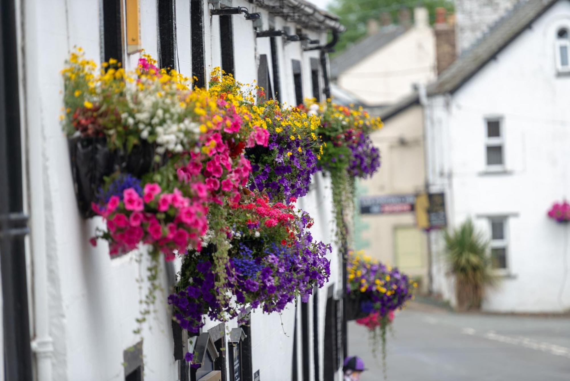 The Horse And Farrier Inn And The Salutation Inn Threlkeld Keswick Extérieur photo