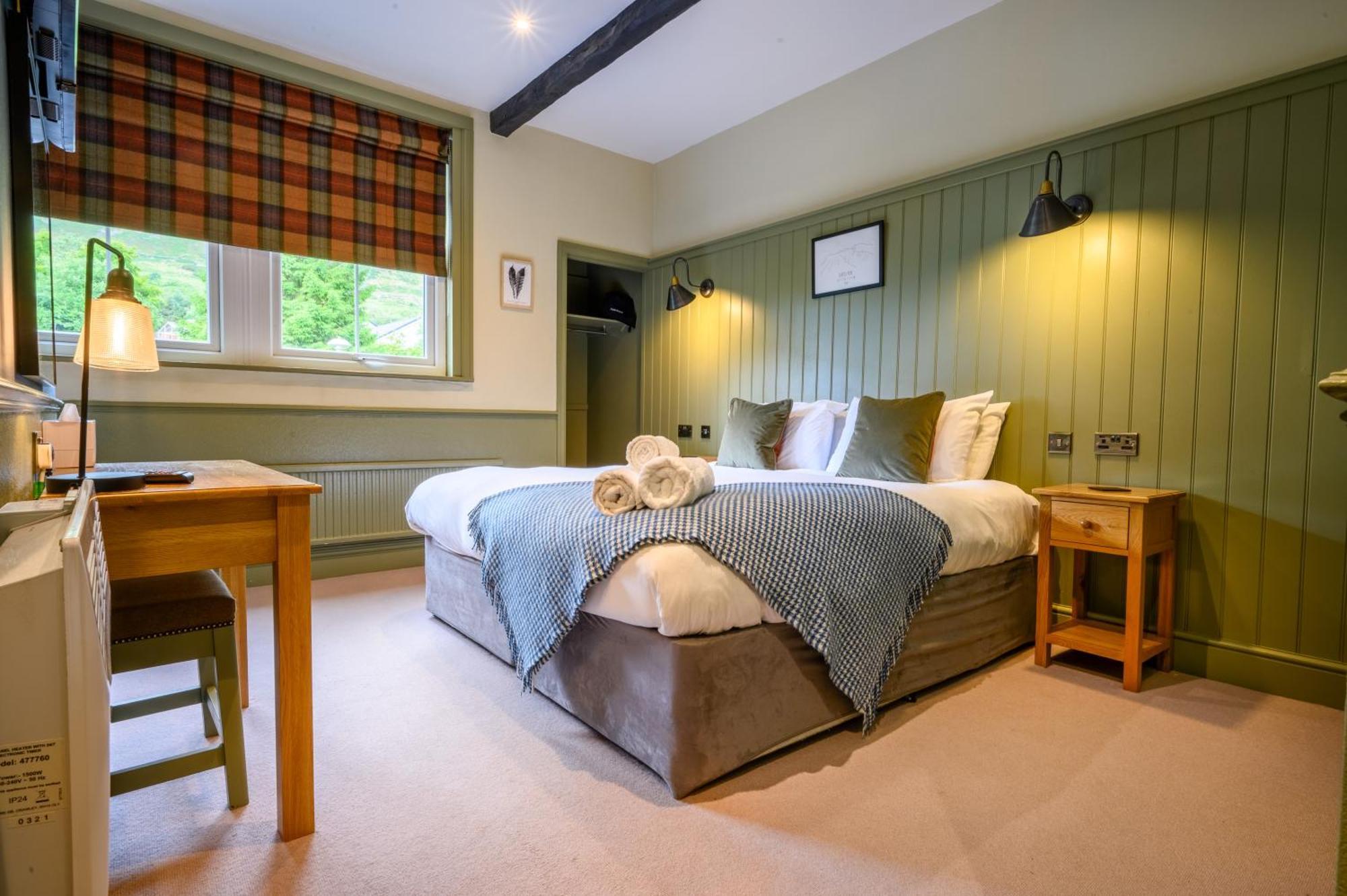 The Horse And Farrier Inn And The Salutation Inn Threlkeld Keswick Extérieur photo