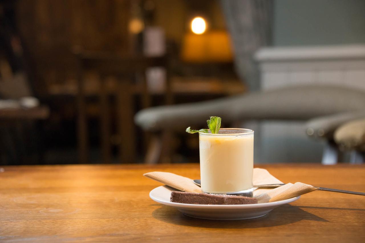 The Horse And Farrier Inn And The Salutation Inn Threlkeld Keswick Extérieur photo