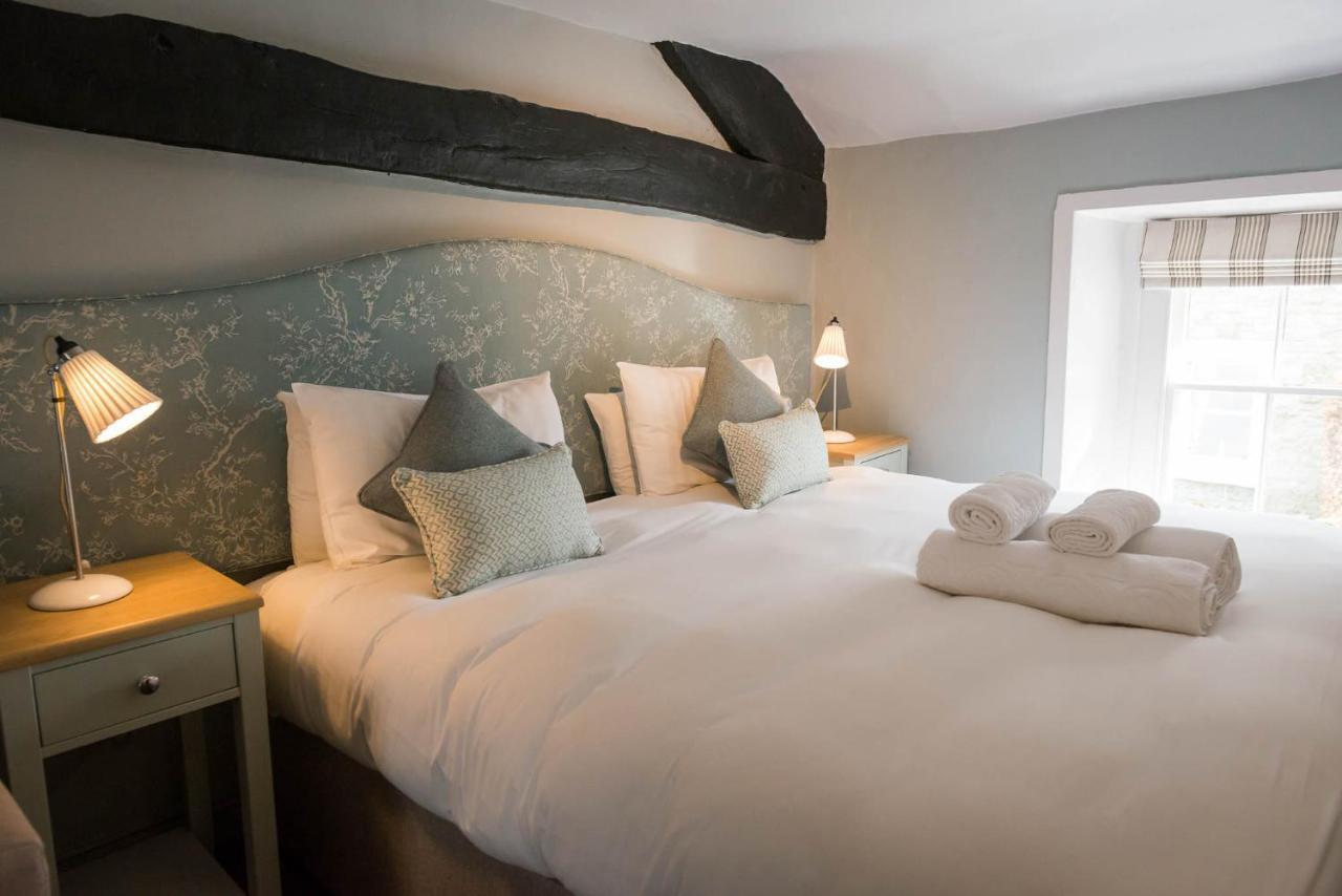 The Horse And Farrier Inn And The Salutation Inn Threlkeld Keswick Extérieur photo
