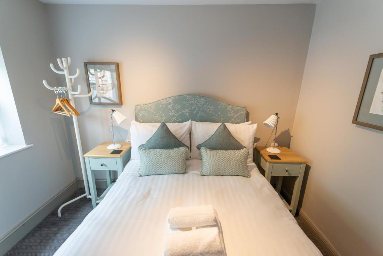 The Horse And Farrier Inn And The Salutation Inn Threlkeld Keswick Extérieur photo