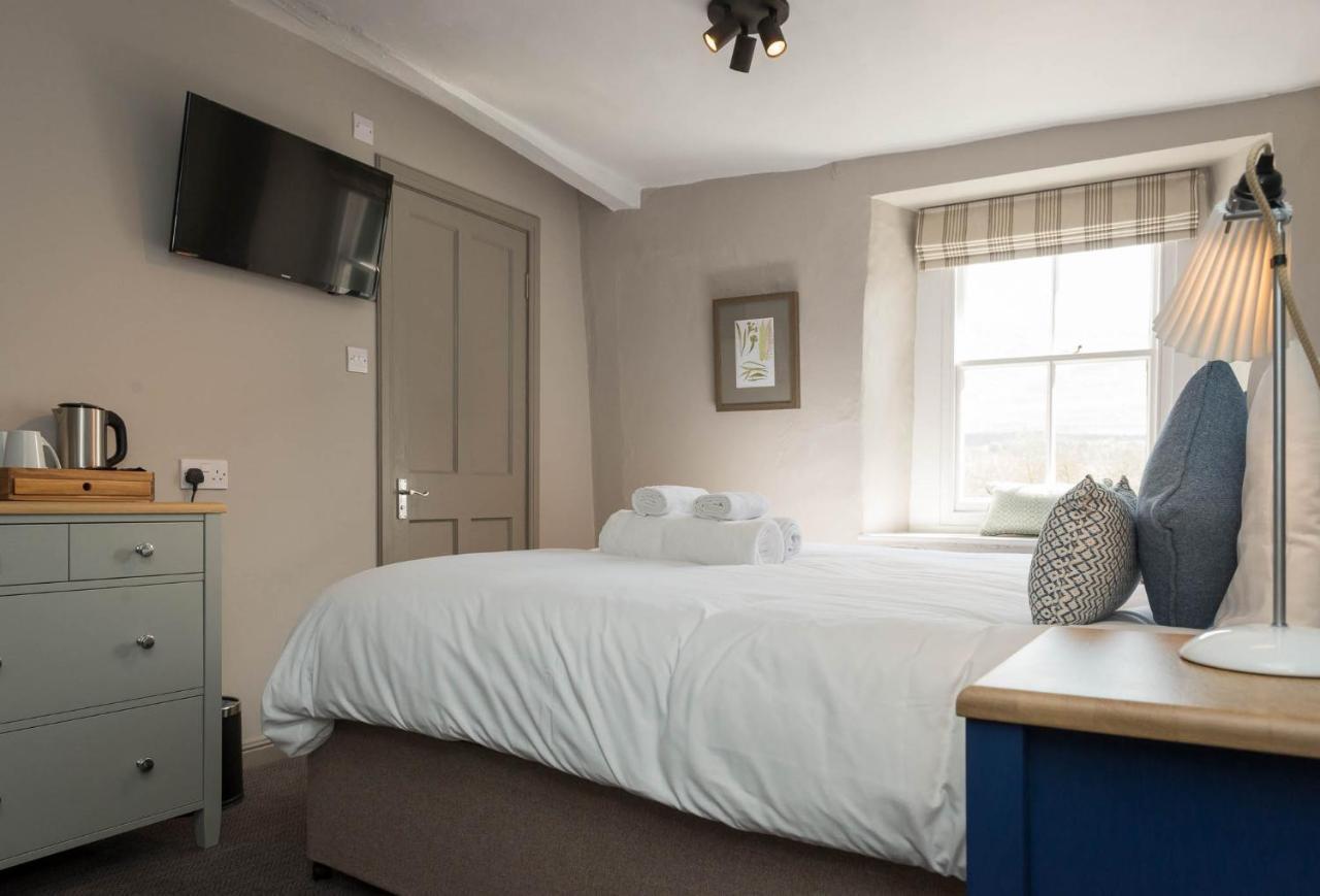 The Horse And Farrier Inn And The Salutation Inn Threlkeld Keswick Extérieur photo